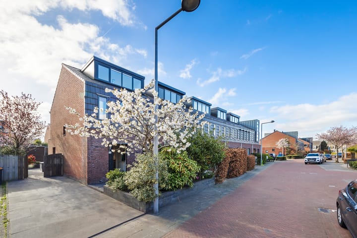 Foto 8 van Piet Baarslaan 29