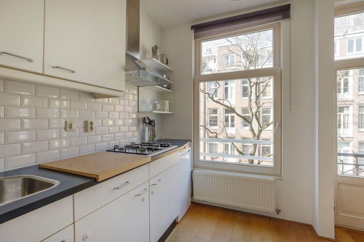 Foto 12 van Wilhelminastraat 127-2