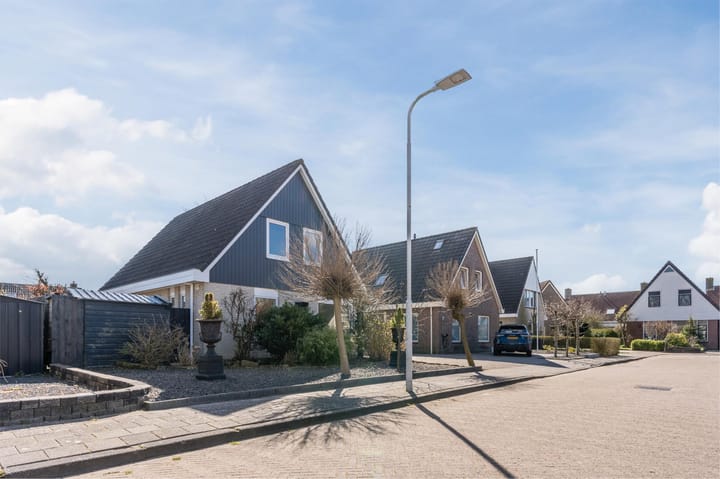 Photo 2 of Simon Sipmastrjitte 3