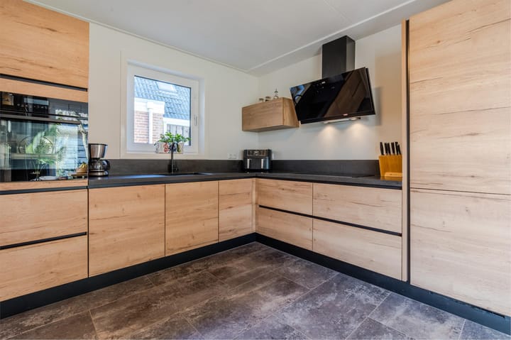 Photo 15 of Simon Sipmastrjitte 3