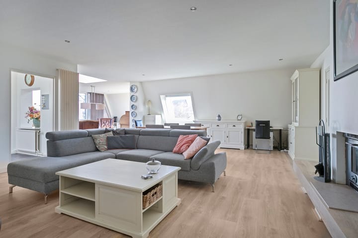 Foto 12 van Herstraat 8