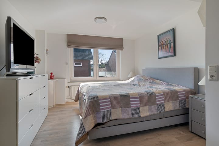 Foto 21 van Herstraat 8