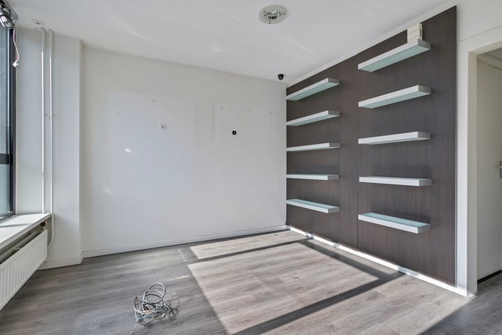 Foto 28 van Herstraat 8