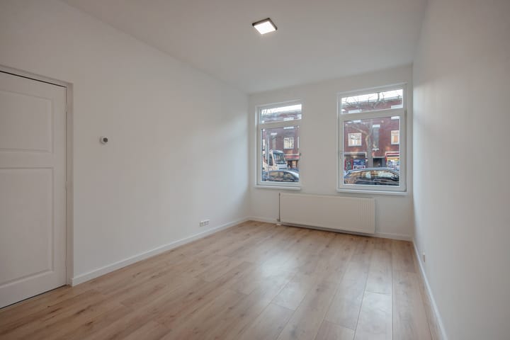 Foto 6 van Van Musschenbroekstraat 253