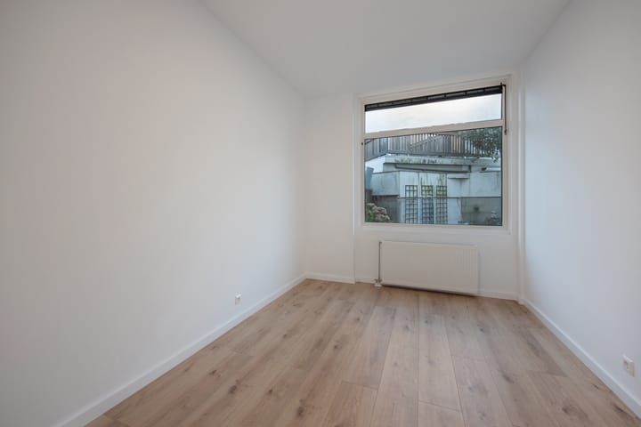 Foto 11 van Van Musschenbroekstraat 253