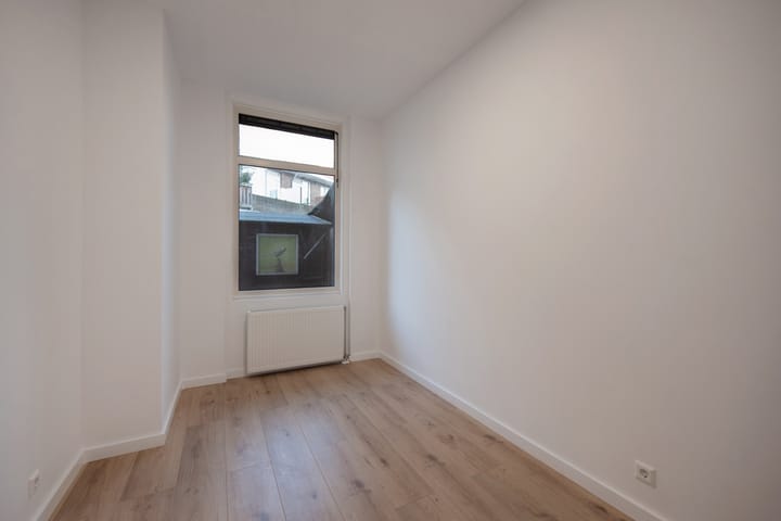 Foto 15 van Van Musschenbroekstraat 253