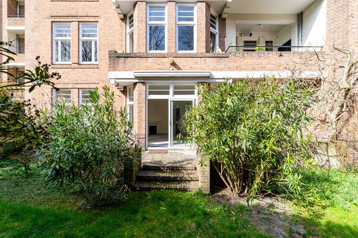 Foto 11 van Alexander Gogelweg 7