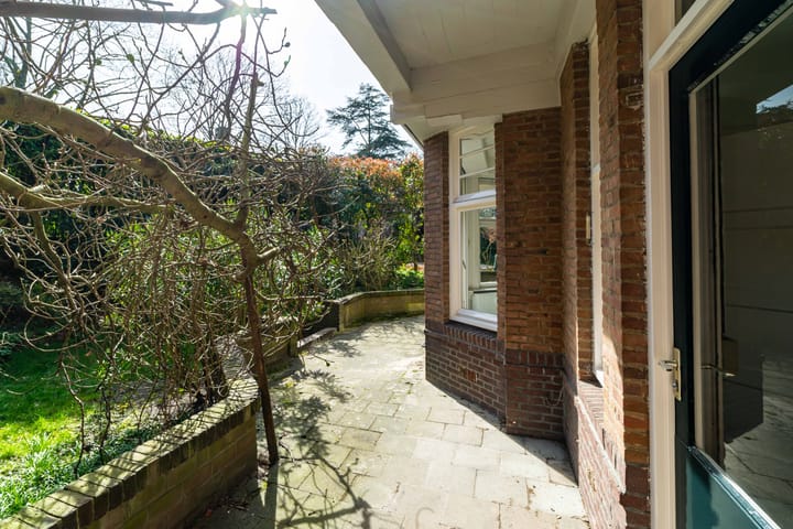 Foto 8 van Alexander Gogelweg 7