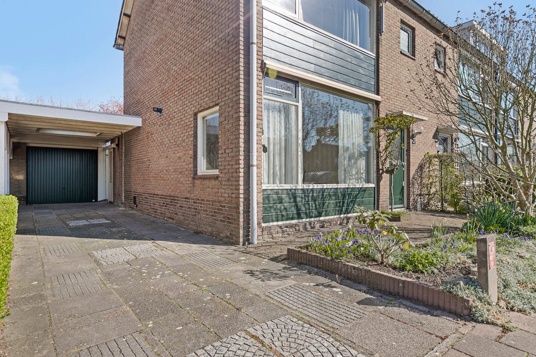 Foto 32 van Esdoornlaan 28