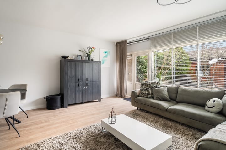 Photo 21 of Indus 46