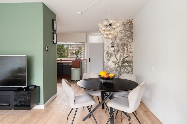 Photo 26 of Indus 46