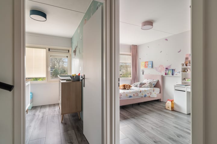 Photo 37 of Indus 46