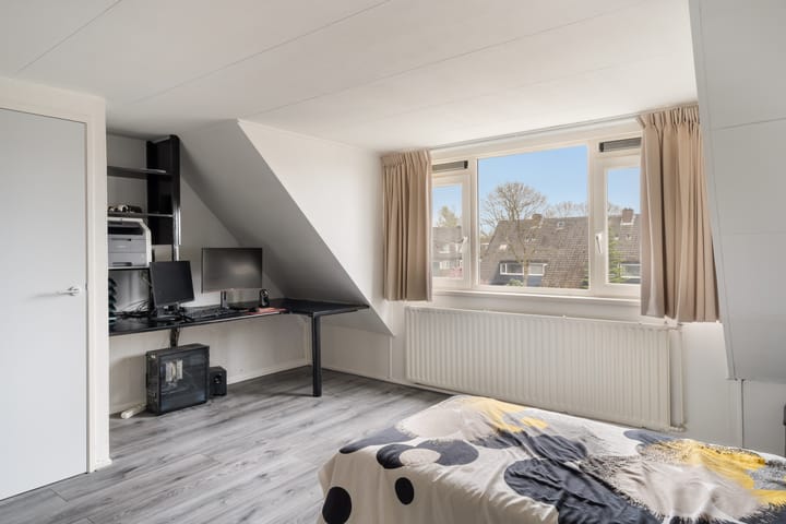 Photo 51 of Indus 46