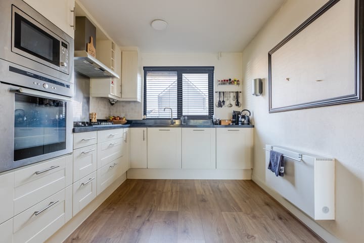 Foto 16 van Tirolstraat 13