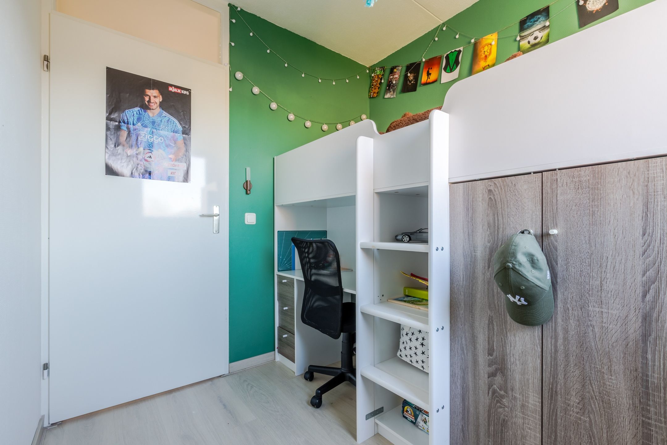 Foto 27 van Tirolstraat 13