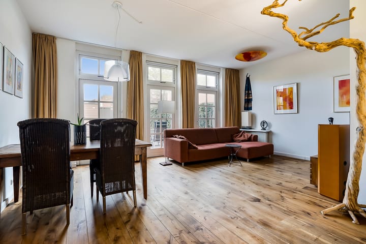 Foto 3 van Oberon 46