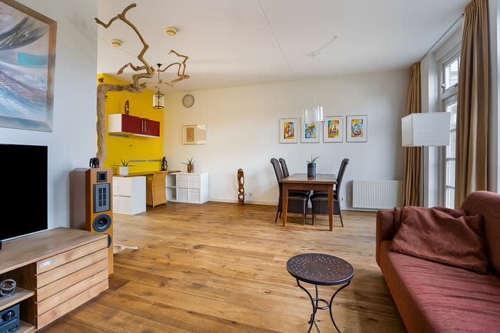 Foto 4 van Oberon 46