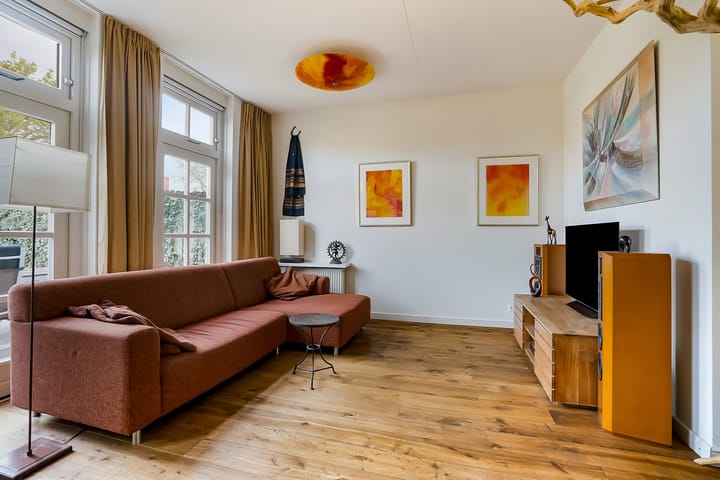 Foto 5 van Oberon 46