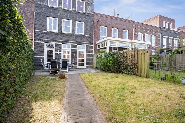 Foto 11 van Oberon 46