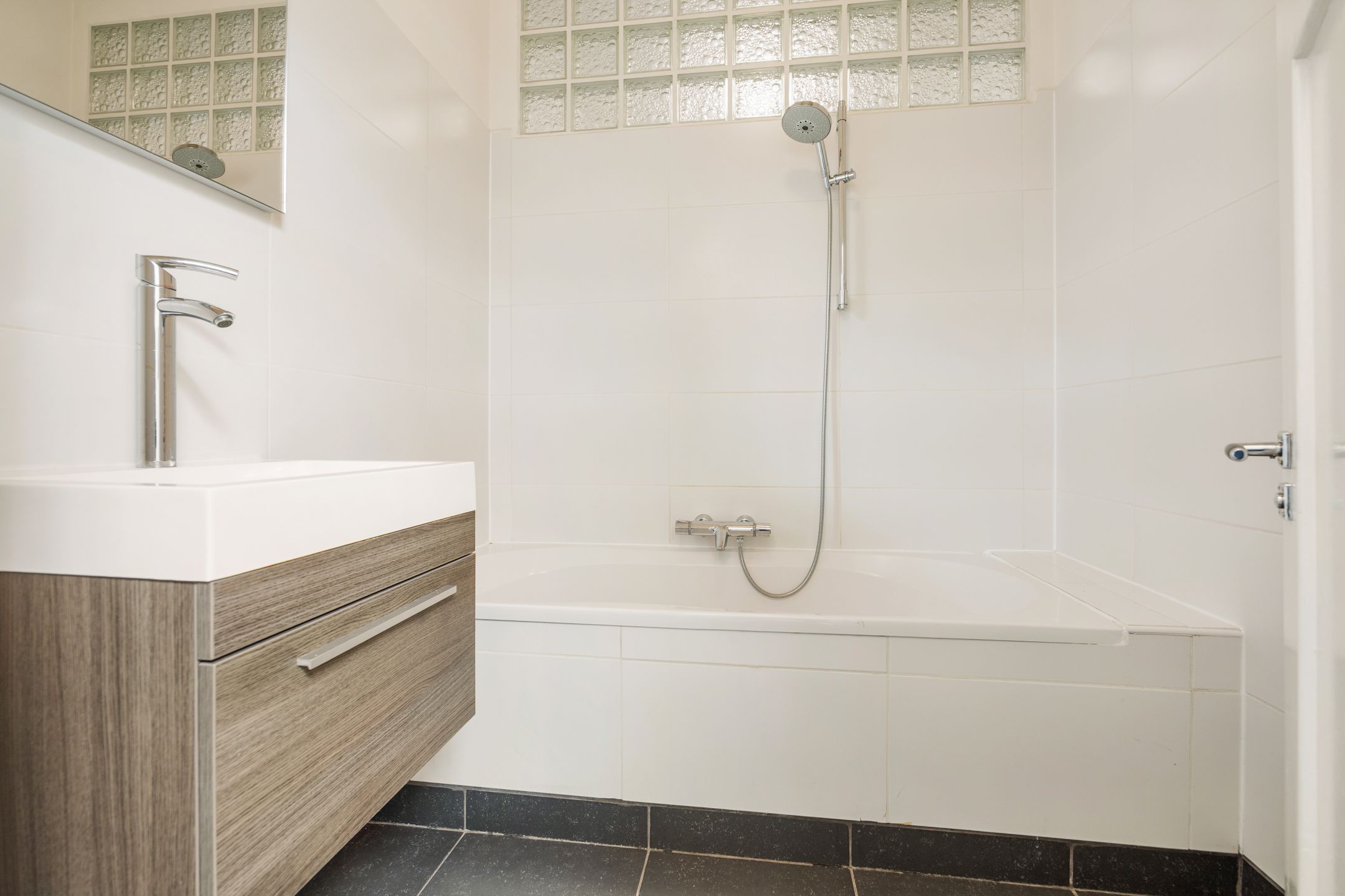 Foto 33 van Wethouder Frankeweg 15-2