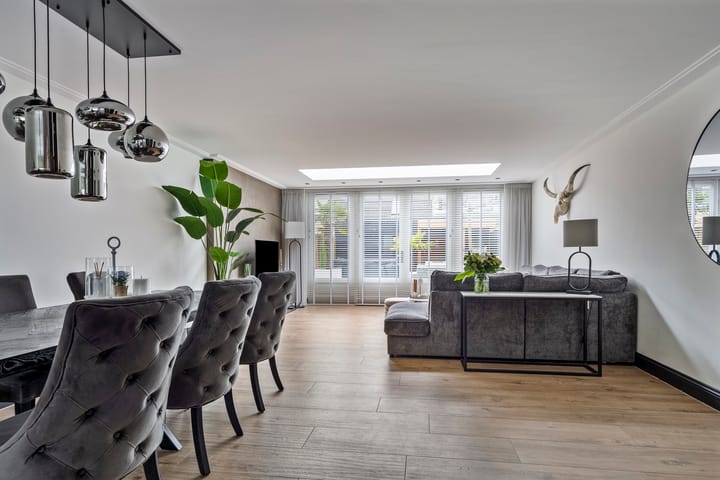 Foto 2 van Taniaburg 70