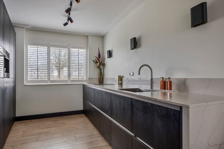 Foto 3 van Taniaburg 70