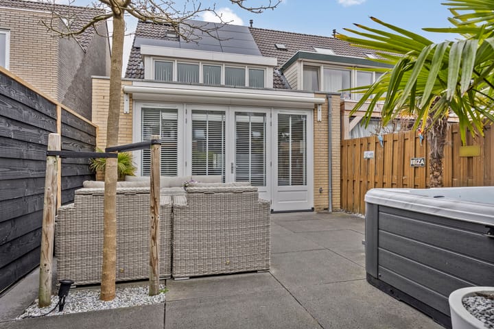 Foto 4 van Taniaburg 70