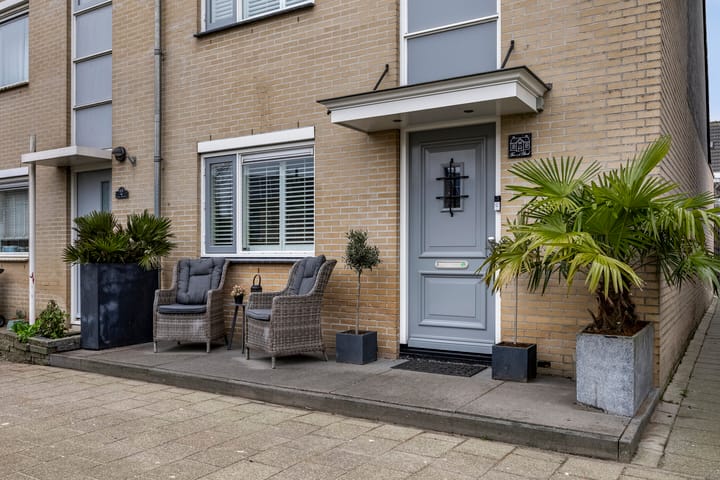 Foto 5 van Taniaburg 70