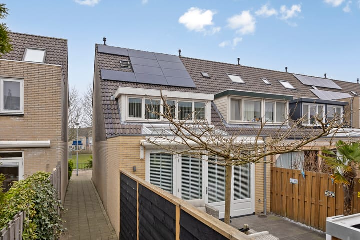 Foto 22 van Taniaburg 70