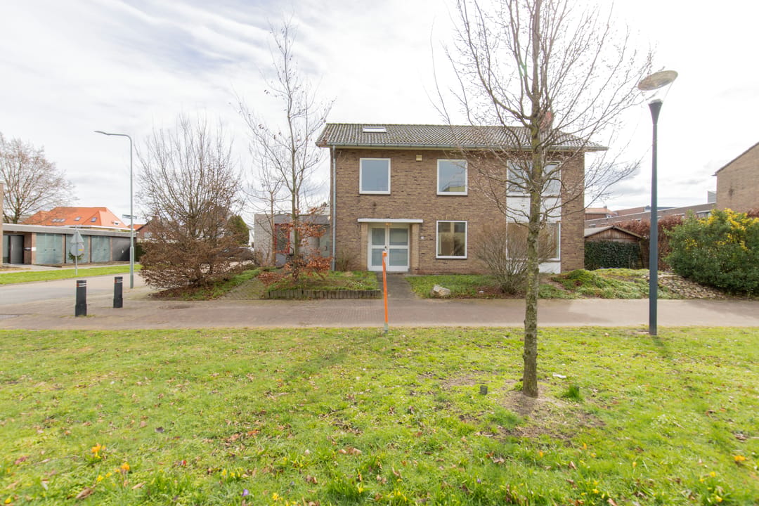 Vrijstaande woning aan Veldekelaan 25, Beek (LI)