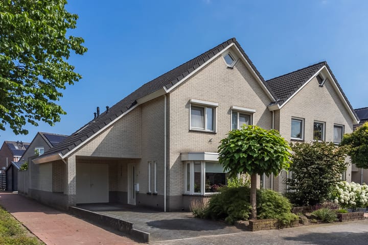 Foto 1 van Hagelkruis 1