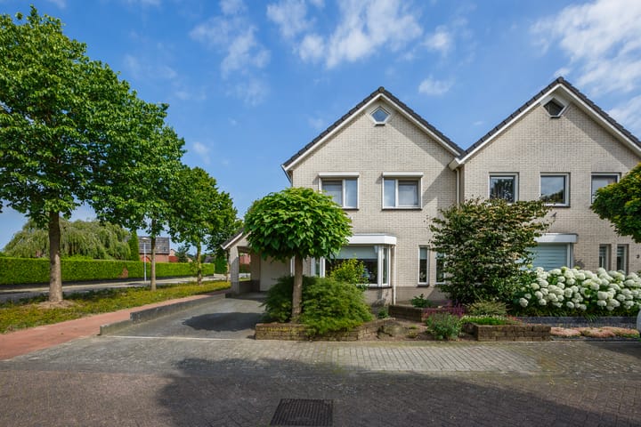 Foto 35 van Hagelkruis 1