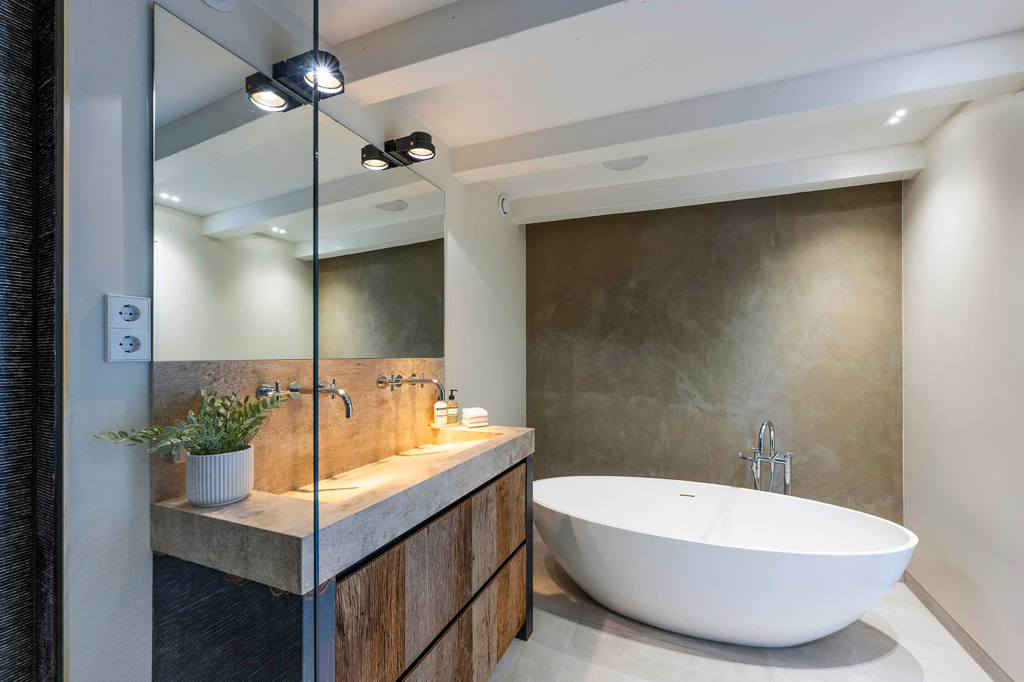 Foto 27 van Buitenveer 56