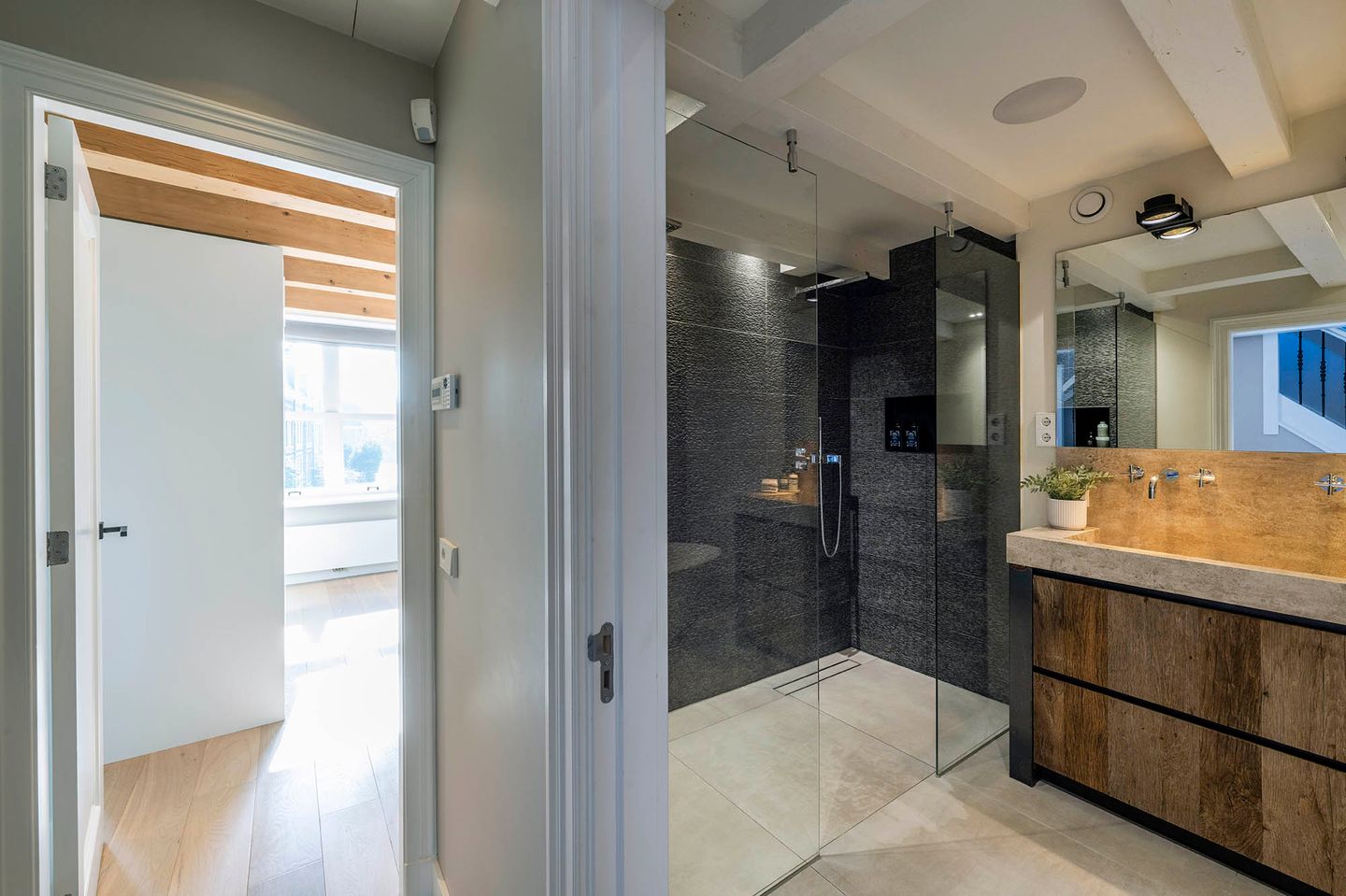 Foto 25 van Buitenveer 56