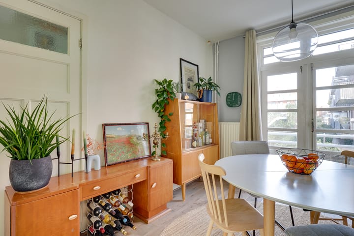 Foto 12 van Laan van Nieuw-Guinea 7-BS