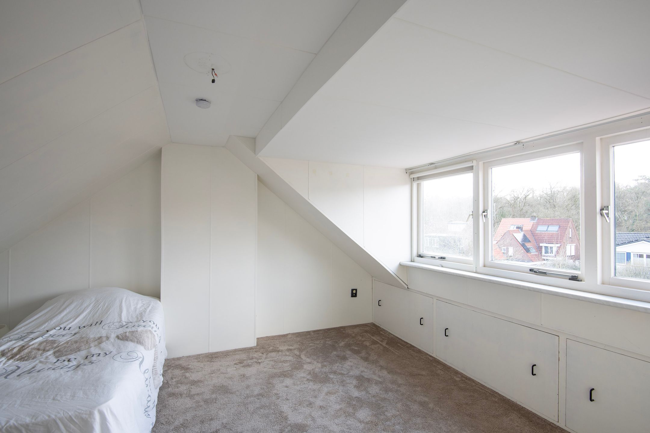 Photo 27 of Pastoor van Blitterwijckstraat 21