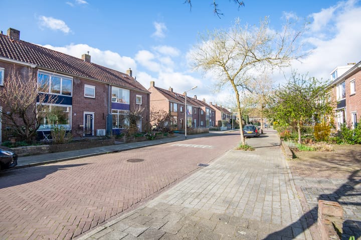 Photo 38 of Pastoor van Blitterwijckstraat 21