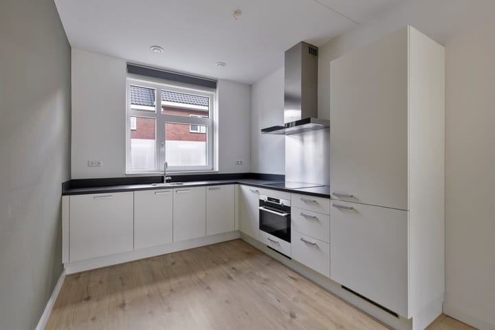 Foto 8 van Fagotstraat 5