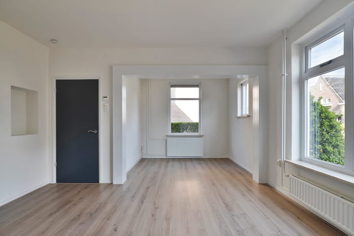 Photo 2 of Molenstraat 32