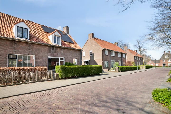 Photo 25 of Molenstraat 32