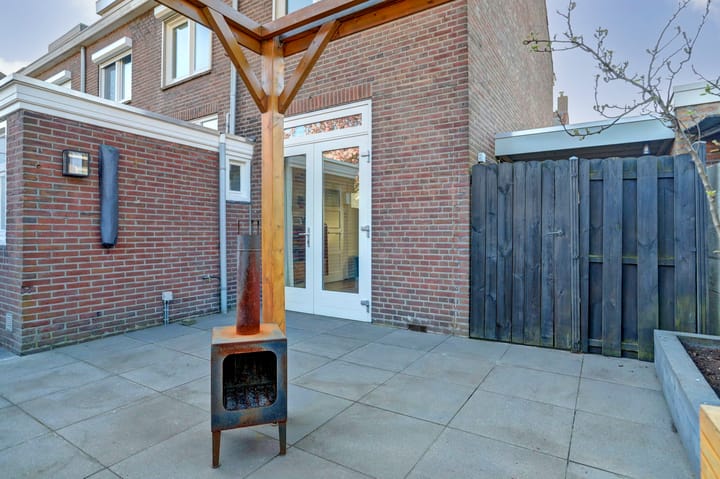 Foto 29 van Dennenstraat 10