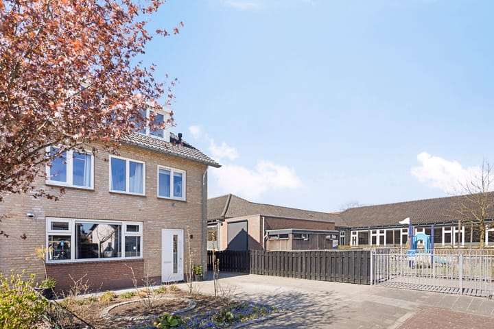 Foto 49 van Schoolstraat 23