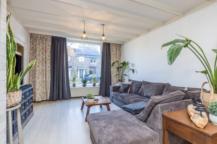 Foto 6 van Julianalaan 45