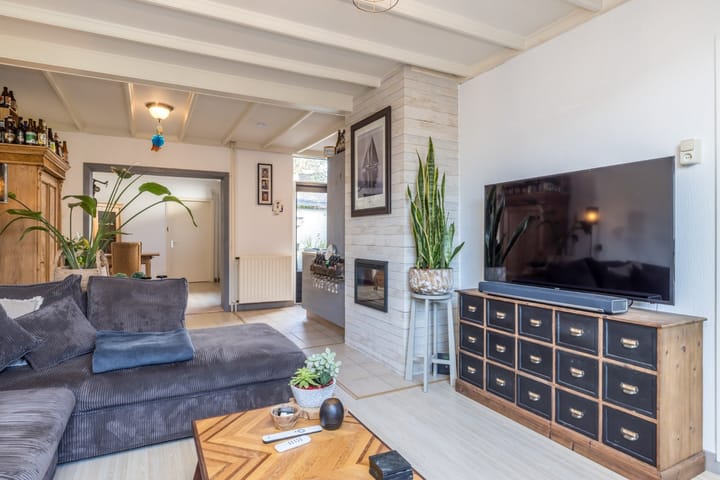 Foto 9 van Julianalaan 45