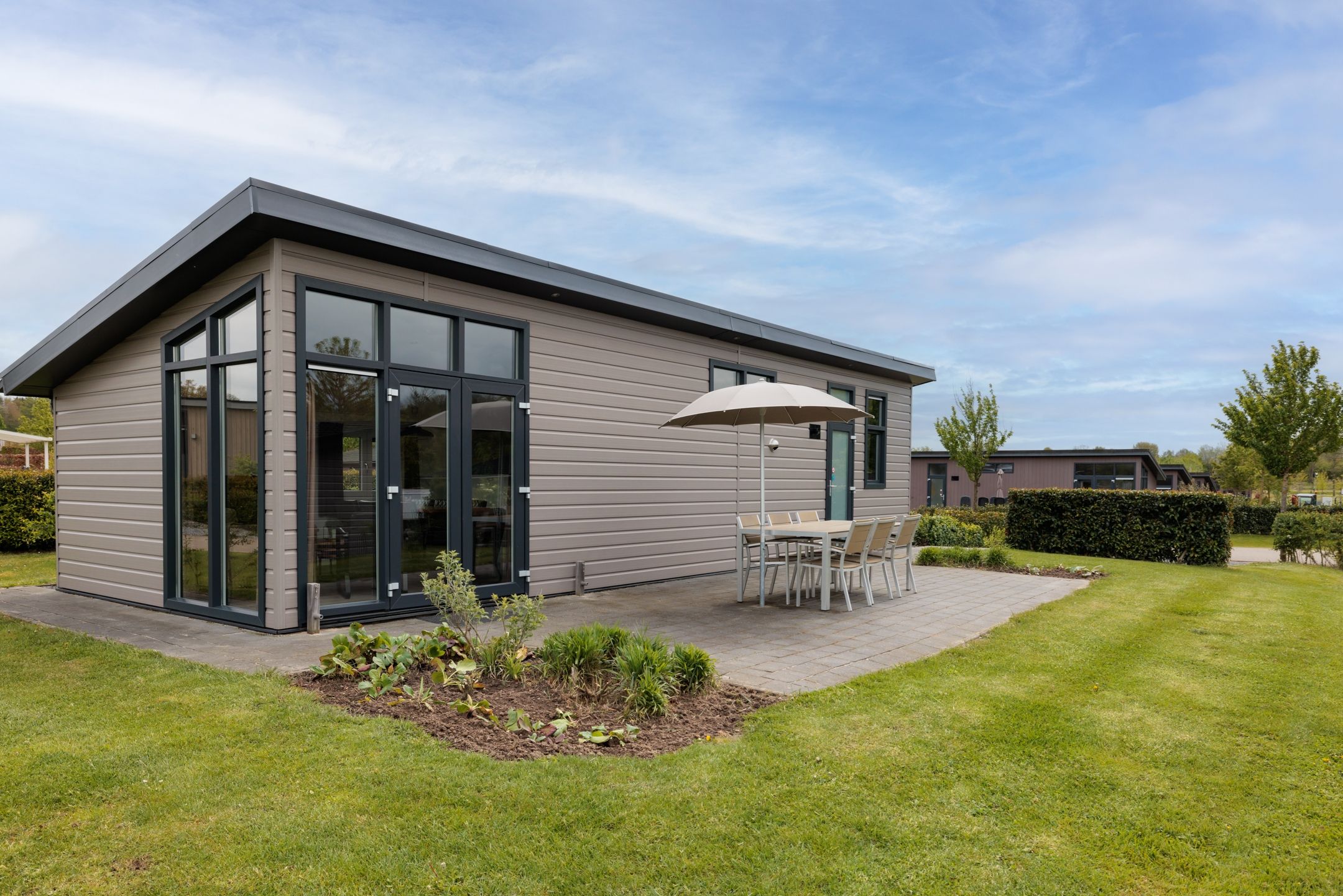 3-bedroom freehold villa in Schin op Geul — photo 1 of 5