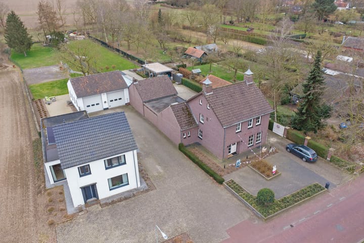 Photo 4 of Driessensstraat 64