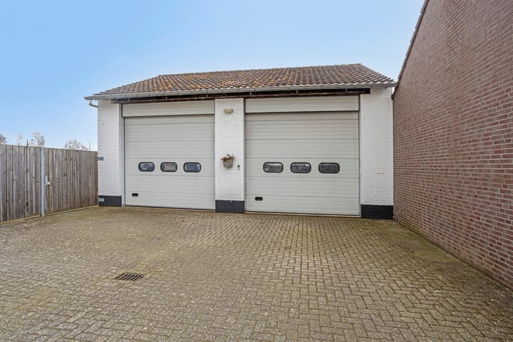 Photo 45 of Driessensstraat 64