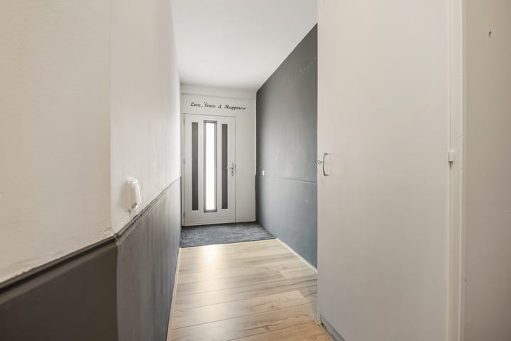 Photo 6 of Harderwijkstraat 5