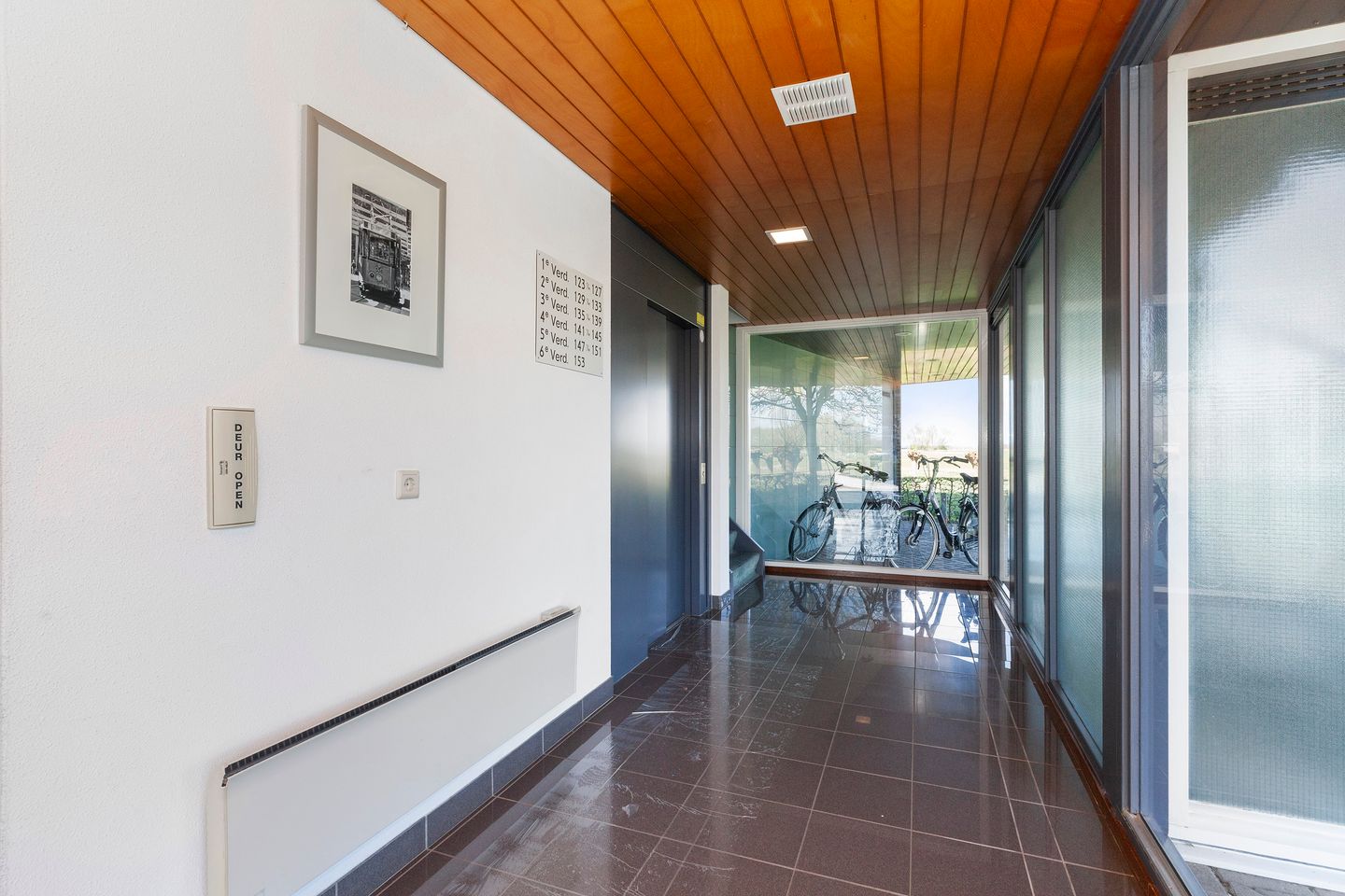 Foto 5 van Joke Smitkade 135