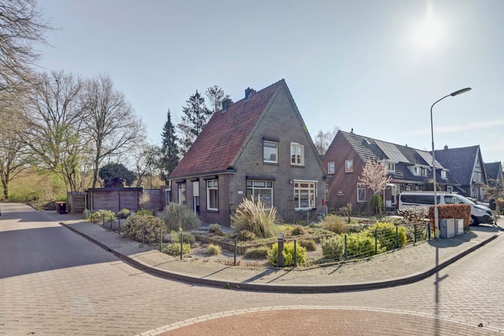 Photo 1 of Prins Alexanderstraat 116